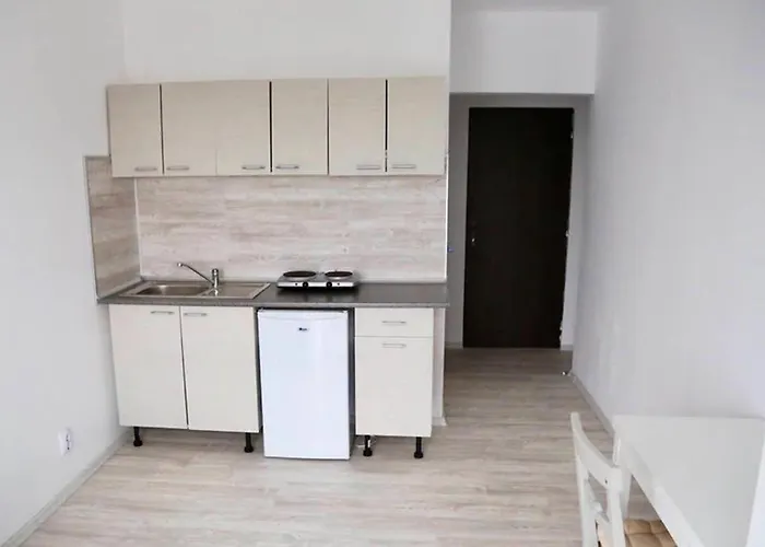 Apartman Cozy Near The Center Of *